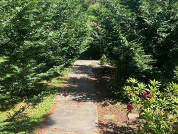 2 BR, 1 BA Apartment 4837 Sandra Lane Northeast, Unit Garden Apartment, Bremerton, WA 98311