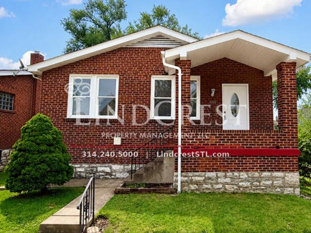 2 BR, 1 BA Apartment 4840 Gardenville Ave, St. Louis, MO 63116