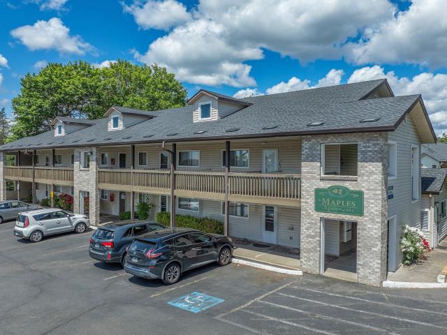 2 BR, 1 BA Apartment 4929 SW Scholls Ferry Rd Unit 80, Portland, OR 97225