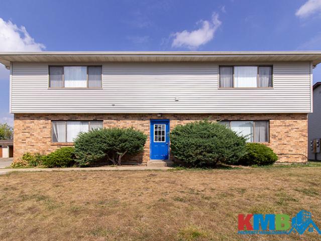 2 BR, 1 BA Apartment 4014 Westover Rd SE, Cedar Rapids, IA 52403