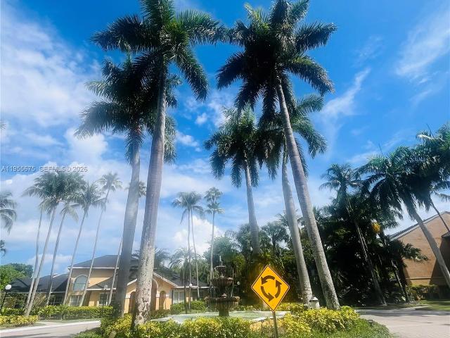2 BR, 1 BA Apartment 4015 West McNab Road, Pompano Beach, FL 33069