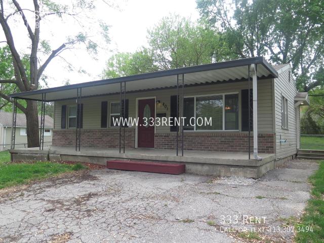 2 BR, 1 BA Apartment 401 SW 13th St, Blue Springs, MO 64015