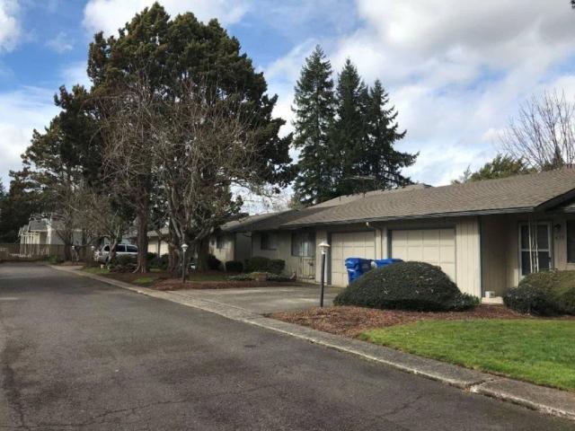2 BR, 1 BA Apartment 402 453 Janet Court N Unit 403, Salem, OR 97303