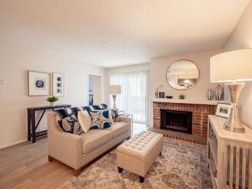 2 BR, 1 BA Apartment 4031 Thousand Oaks Drive Unit S1406, San Antonio, TX 78217