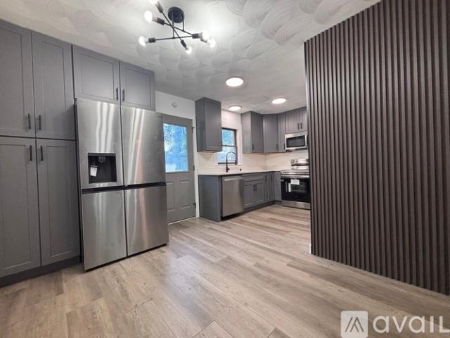2 BR, 1 BA Apartment 404 3rd Street Place Southwest, Unit 404, Conover, NC 28613