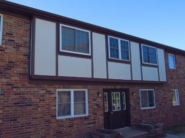 2 BR, 1 BA Apartment 405 21st Avenue Place, Coralville, IA 52241