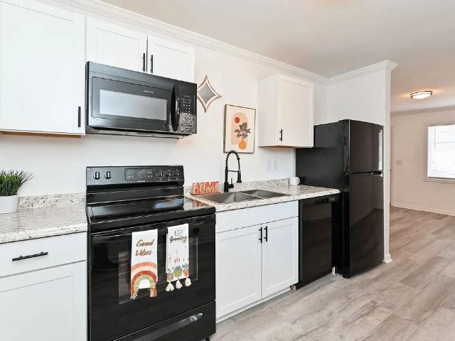 2 BR, 1 BA Apartment 405 Old Buncombe Road 23, Travelers Rest, SC 29690