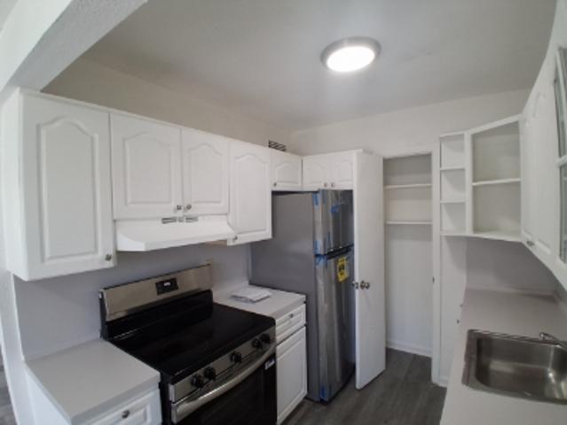 2 BR, 1 BA Apartment 405 SW 13th Pl, Deerfield Beach, FL 33441