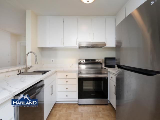2 BR, 1 BA Apartment 4064 Huerfano Avenue 251, San Diego, CA 92117