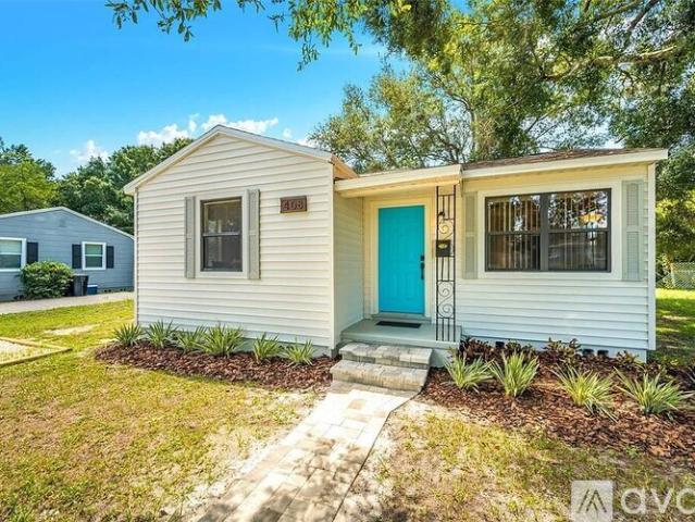 2 BR, 1 BA Apartment 408 61st Avenue Northeast, St. Petersburg, FL 33703