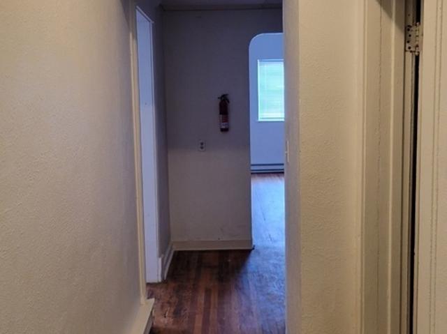 2 BR, 1 BA Apartment 409 W. Bancroft St Toledo, OH 43620