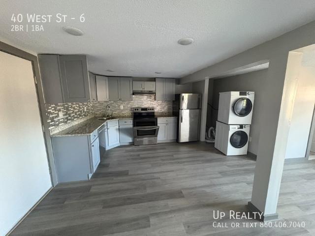 2 BR, 1 BA Apartment 40 West St, Vernon, CT 06066