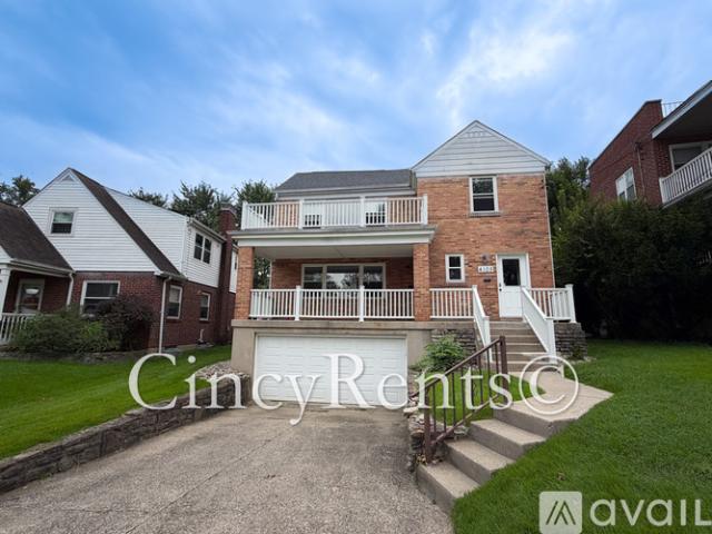 2 BR, 1 BA Apartment 4105 Paxton Woods Dr, Unit 2, Cincinnati, OH 45209