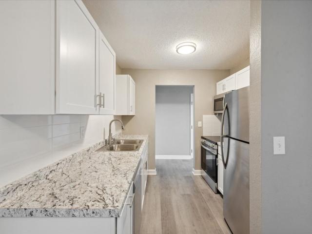 2 BR, 1 BA Apartment 4107 Harvest Ln, Toledo, OH 43623