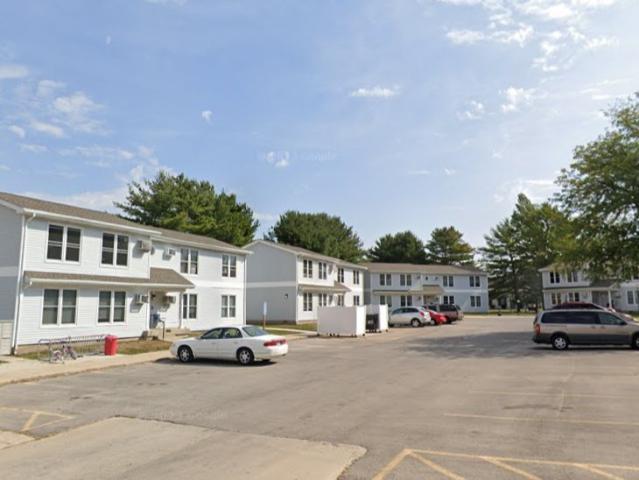 2 BR, 1 BA Apartment 411 417 Heinlein Drive, Shelbyville, IL 62565