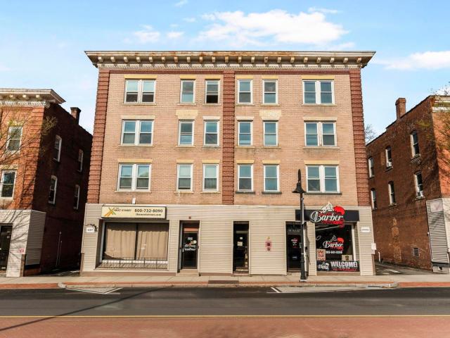 2 BR, 1 BA Apartment 411 431 N Main St. Rd, Bristol, CT 06010