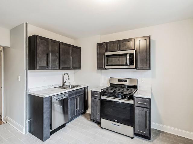 2 BR, 1 BA Apartment 412 414 Kearny Avenue Unit 05, Kearny, NJ 07032