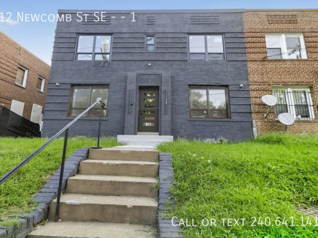 2 BR, 1 BA Apartment 412 Newcomb St SE, Washington, DC 20032