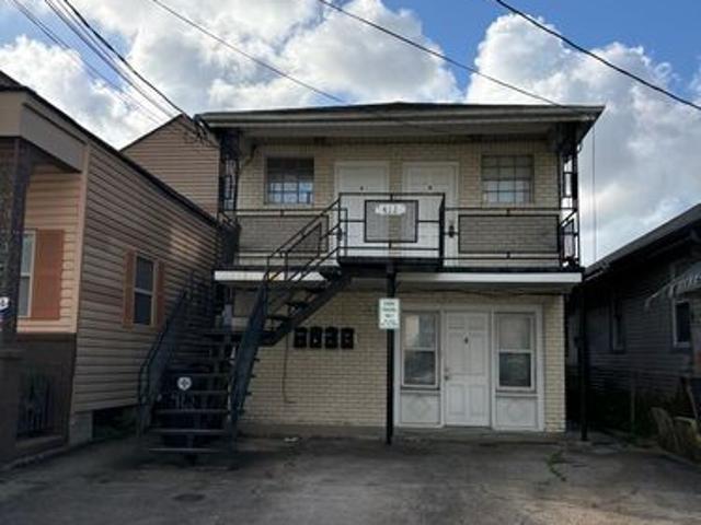 2 BR, 1 BA Apartment 412 S Murat St, Unit A, New Orleans, LA 70119