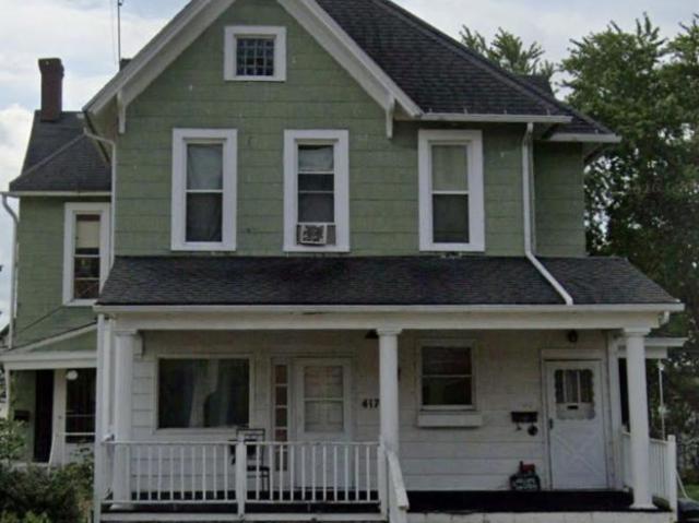 2 BR, 1 BA Apartment 417.5 W Stephenson St, Freeport, IL 61032