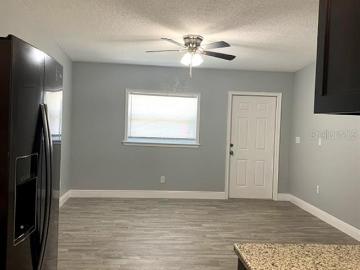 2 BR, 1 BA Apartment 415 West Lancaster Road, Orlando, FL 32809