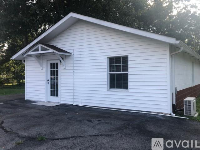 2 BR, 1 BA Apartment 415 Page Rd, Rossville, GA 30741