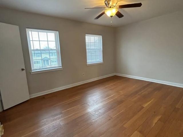 2 BR, 1 BA Apartment 418 Marshall Walk Unit 5300 HAL, Louisville, KY 40214