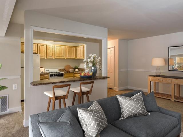 2 BR, 1 BA Apartment 4205 58th Avenue Unit 4311 01, Bladensburg, MD 20710