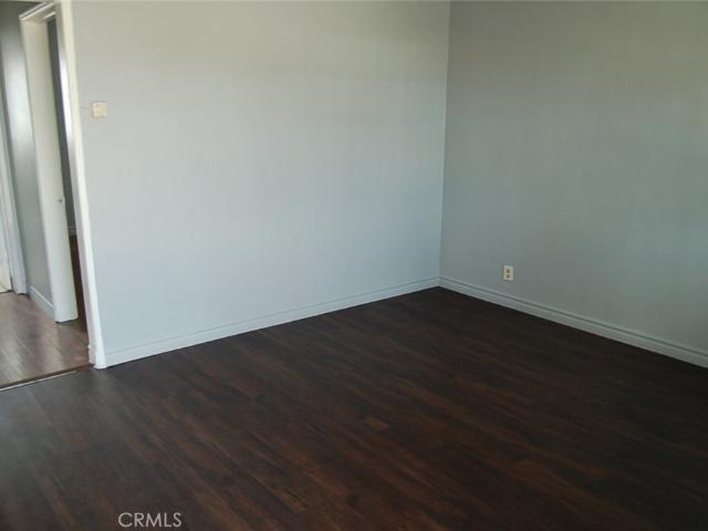 2 BR, 1 BA Apartment 422 West Palm Street, Compton, CA 90220
