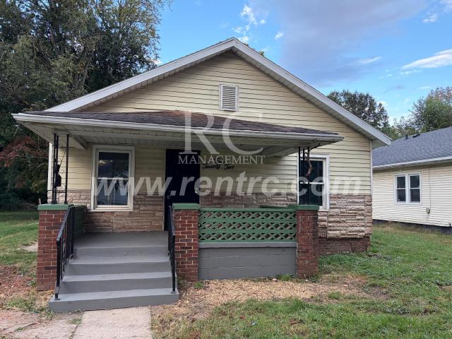 2 BR, 1 BA Apartment 422 Anderson, Danville, IL 61832