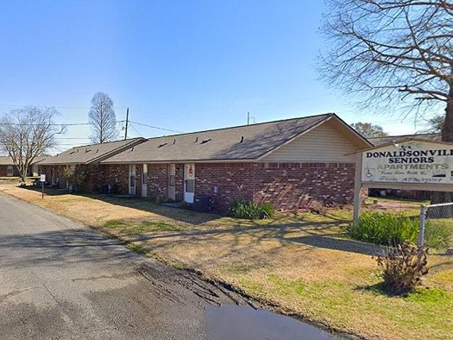 2 BR, 1 BA Apartment 425 Memorial Drive, Donaldsonville, LA 70346