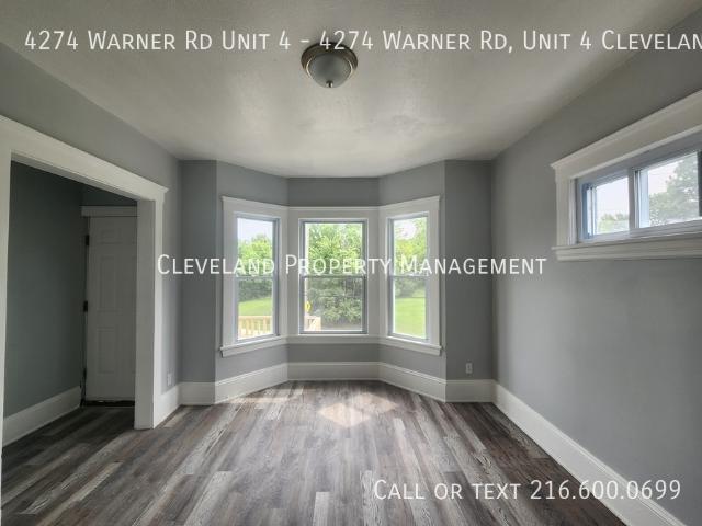 2 BR, 1 BA Apartment 4274 Warner Rd Unit 4, Cleveland, OH 44105