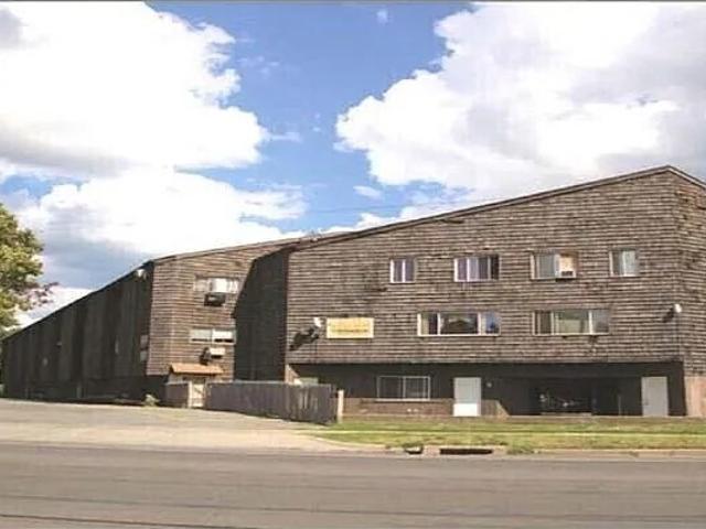 2 BR, 1 BA Apartment 42 Warner St, Hamden, CT 06514