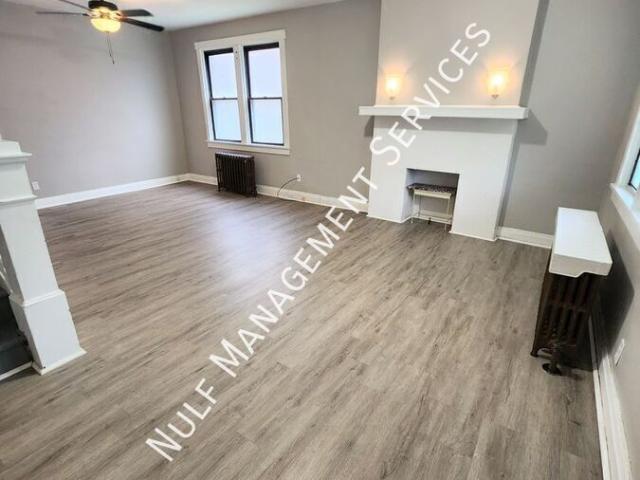 2 BR, 1 BA Apartment 4303 Ludwick Street, Pittsburgh, PA 15217