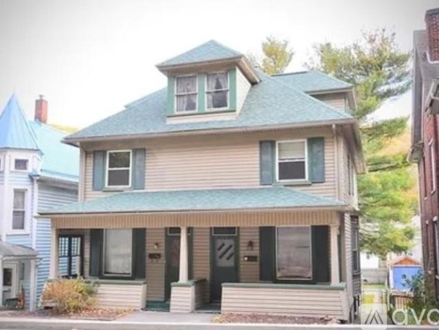 2 BR, 1 BA Apartment 430 Washington Ave, Unit 430, Tyrone, PA 16686