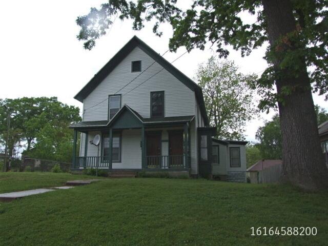 2 BR, 1 BA Apartment 437 Barnett NE, Grand Rapids, MI 49505
