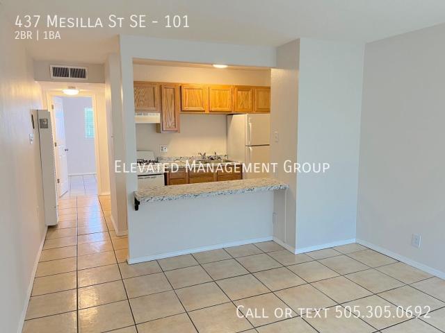 2 BR, 1 BA Apartment 437 Mesilla St SE, Albuquerque, NM 87108