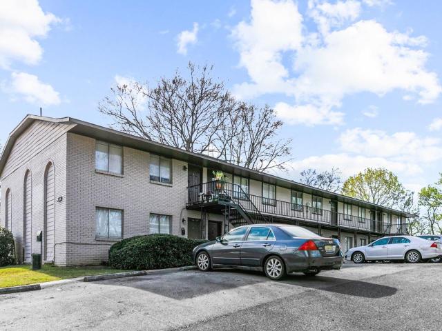 2 BR, 1 BA Apartment 4340 2nd Avenue South Unit J, Birmingham, AL 35222
