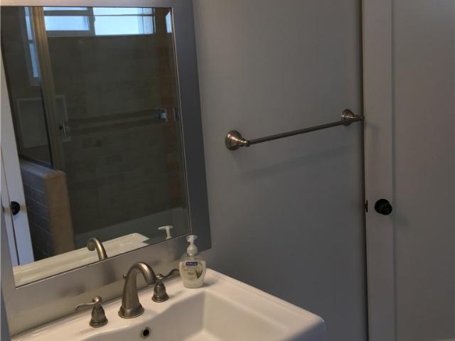 2 BR, 1 BA Apartment 435 1/2 Heliotrope Avenue, Corona del Mar, CA 92625