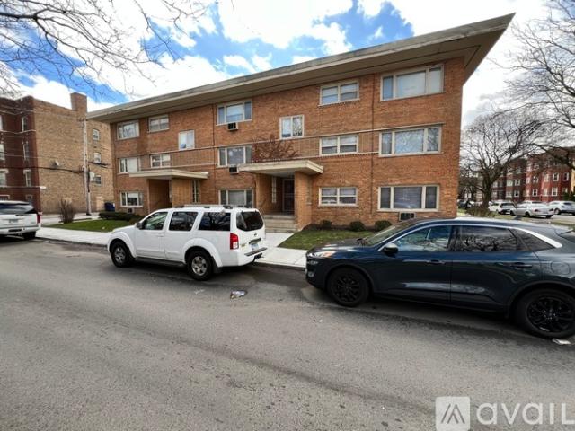 2 BR, 1 BA Apartment 435 E 81st St, Unit 1, Chicago, IL 60619