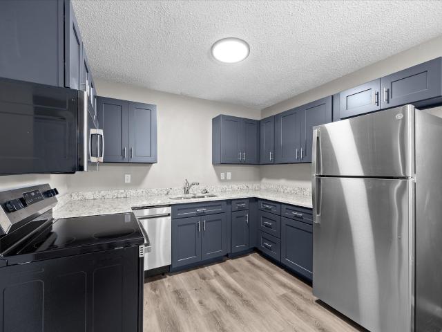 2 BR, 1 BA Apartment 435 M St, Edwardsville, IL 62025
