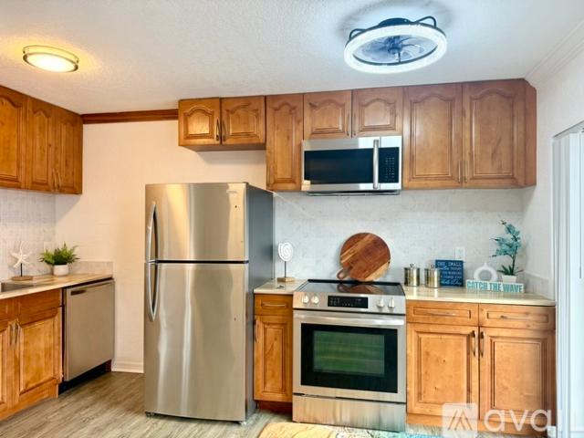 2 BR, 1 BA Apartment 436 Auburn Drive, Unit 203, Daytona Beach, FL 32118