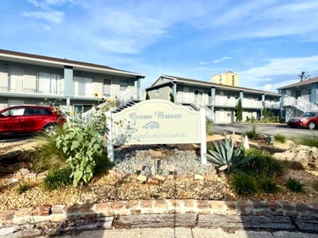 2 BR, 1 BA Apartment 436 Auburn Drive, Unit 205, Daytona Beach, FL 32118