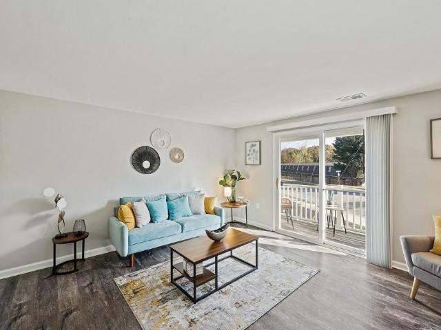 2 BR, 1 BA Apartment 43 Salix Court Unit 0219, Middle River, MD 21220