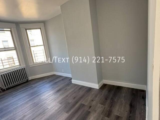 2 BR, 1 BA Apartment 4 Convent Ave, Yonkers, NY 10703
