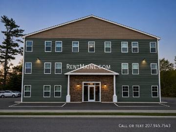 2 BR, 1 BA Apartment 4 Jefferson Way Apt Ellsworth, ME 04605