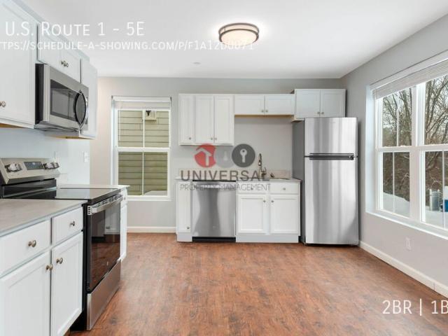 2 BR, 1 BA Apartment 4 U.S. Route 1, York, ME 03909