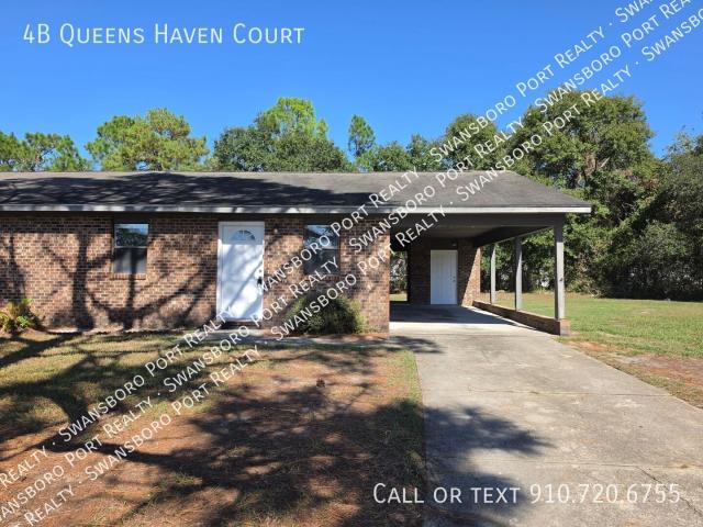 2 BR, 1 BA Apartment 4B Queens Haven Court, Hubert, NC 28539