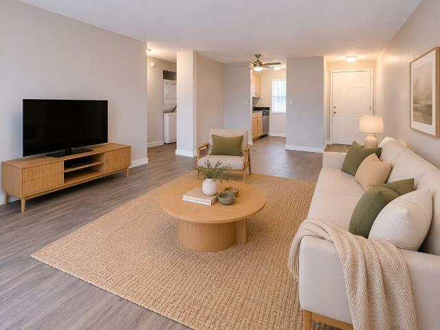 2 BR, 1 BA Apartment 5400 Southwest 180th Avenue Unit 34, Beaverton, OR 97078
