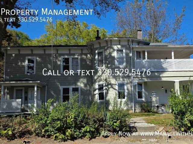 2 BR, 1 BA Apartment 540 N Howard St, Unit, Akron, OH 44310